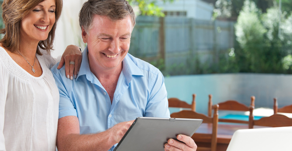 Couple planning their 401K retirement
