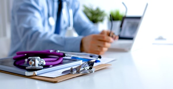 A doctor ponders tonsillectomies