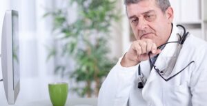 A tonsil expert