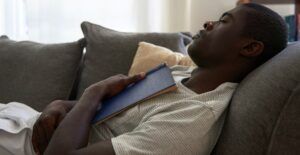 Couch surfing can be an easy and effective way to lower your travel budget.