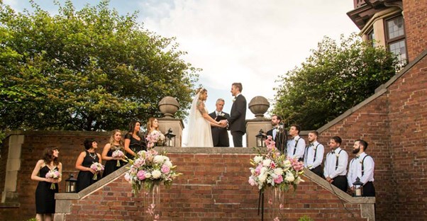 Rollins Mansion in Des Moines, Iowa, is a perfect location for a destination wedding.