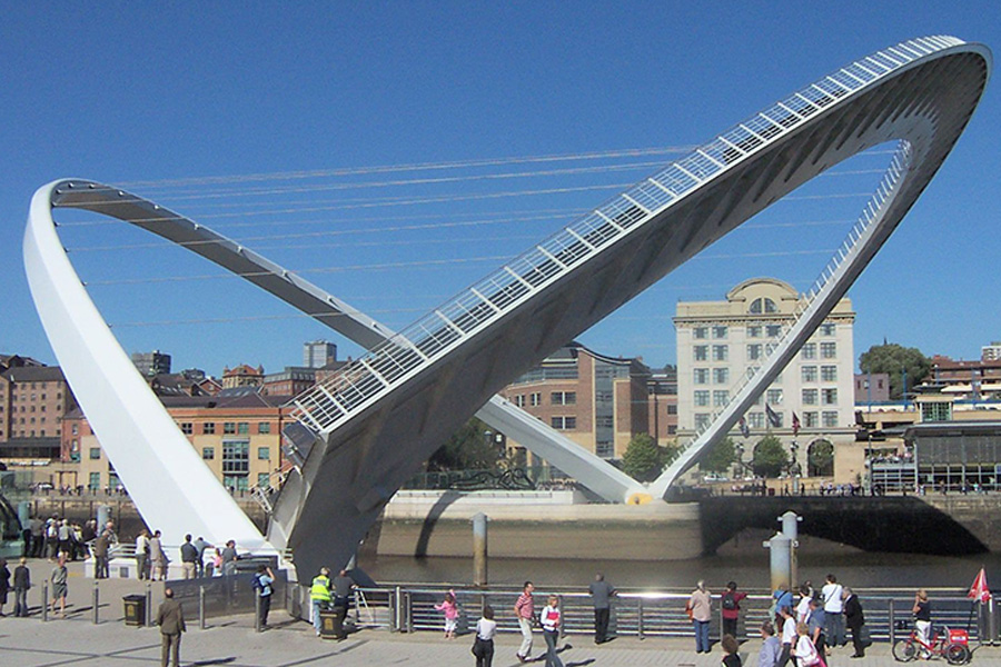Gateshead Millennium Bridge
