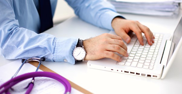 A doctor researches amyloidosis