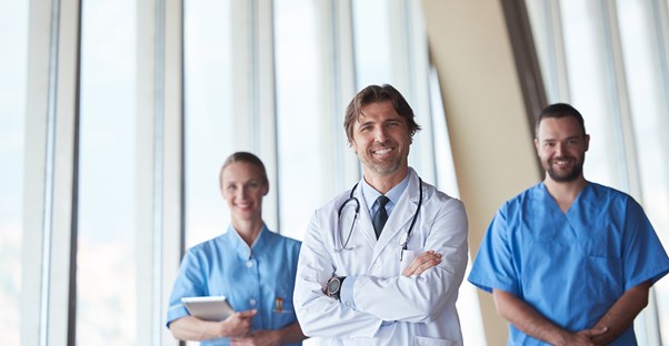 Doctors prepare to discuss amyloidosis