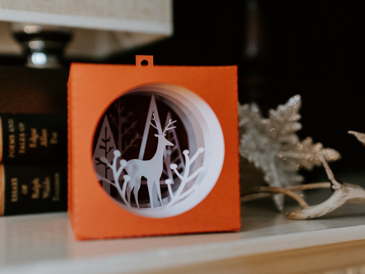 Decorate with paper.