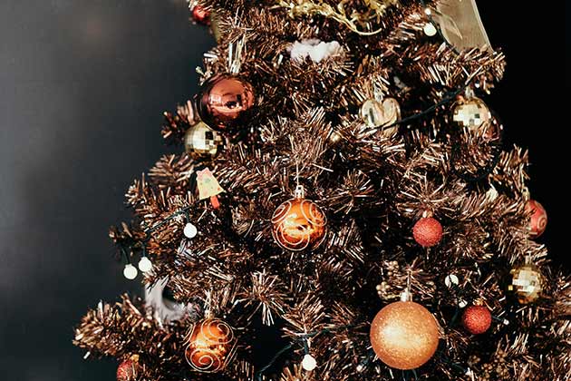 Theme your tree.