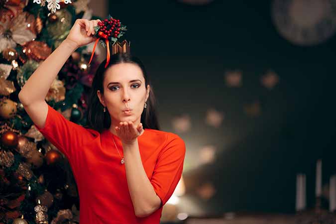 "I Saw Mommy Kissing Santa Claus"