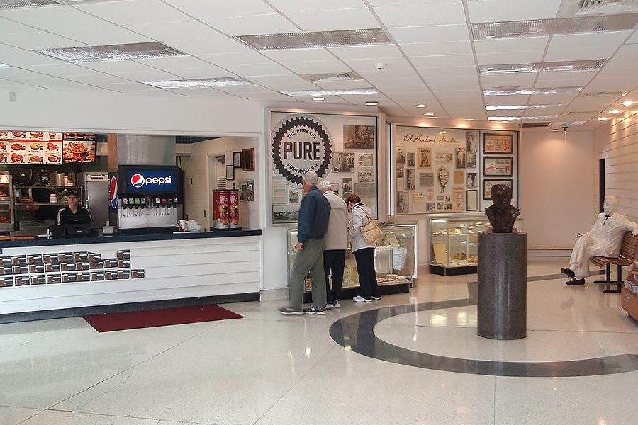 9. Harland Sanders Cafe and Museum