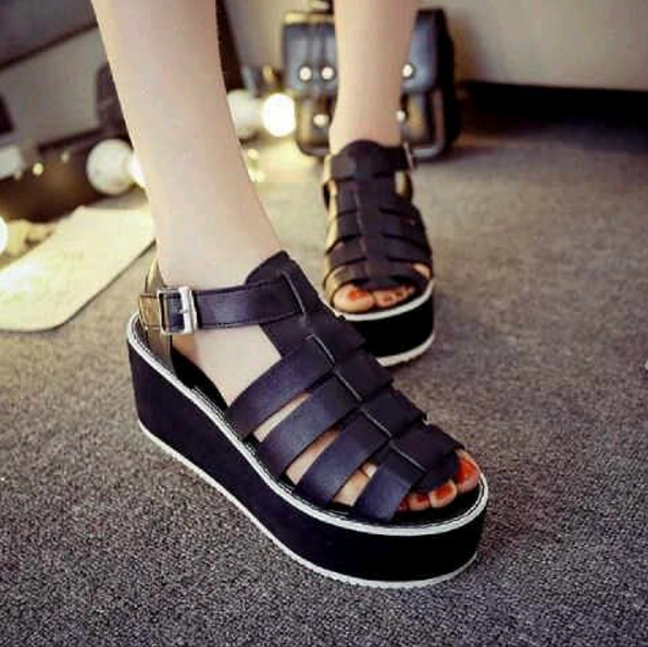 1. Chunky Flatforms