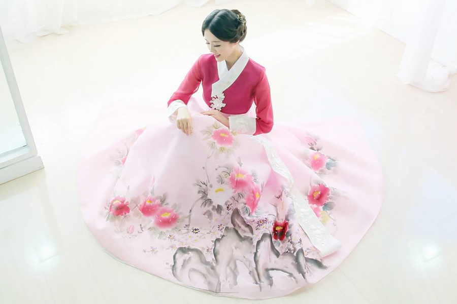 The Hanbok (South Korea)