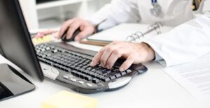 A doctor researches itp