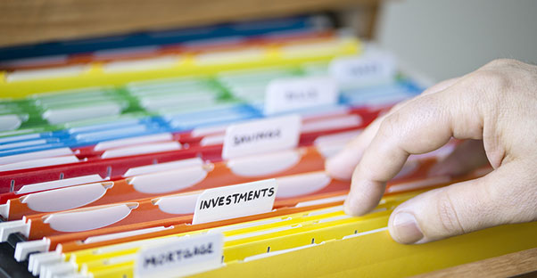 An organizational system helps make creating a budget easy
