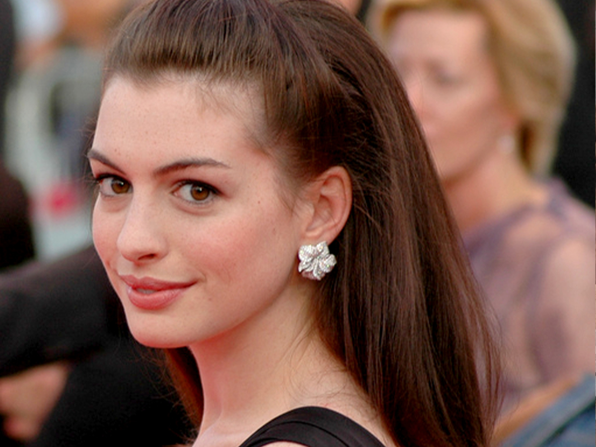 Anne Hathaway