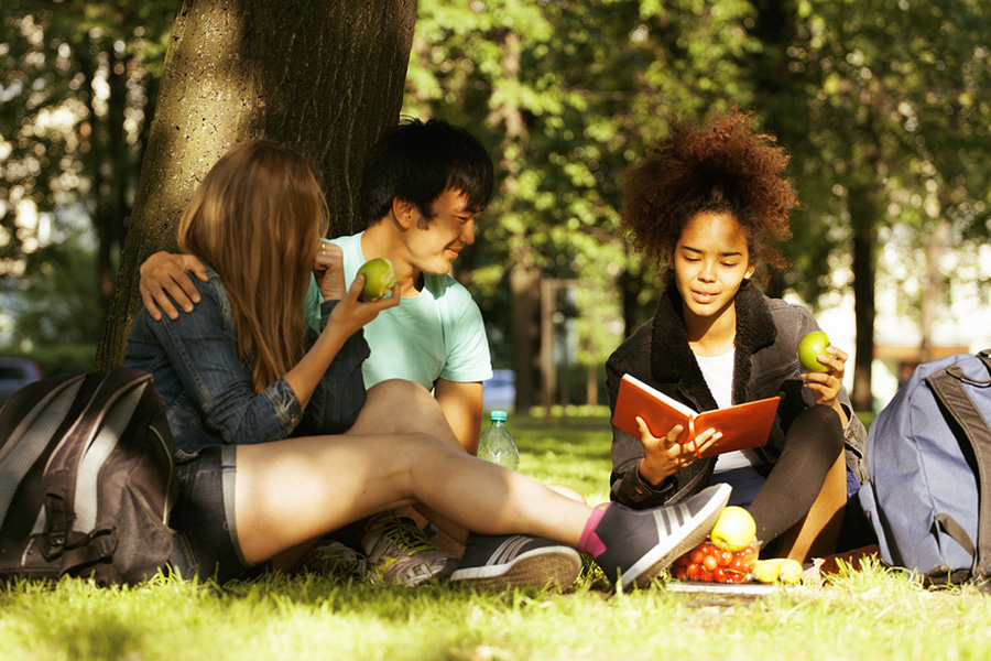 Hang Out at Campus Hot Spots