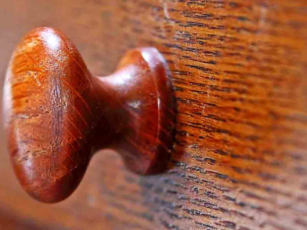 Not Replacing Old-Fashioned Fixtures