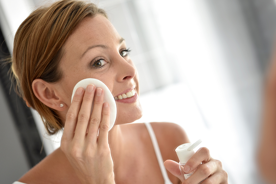 Alcohol (Facial Cleanser)