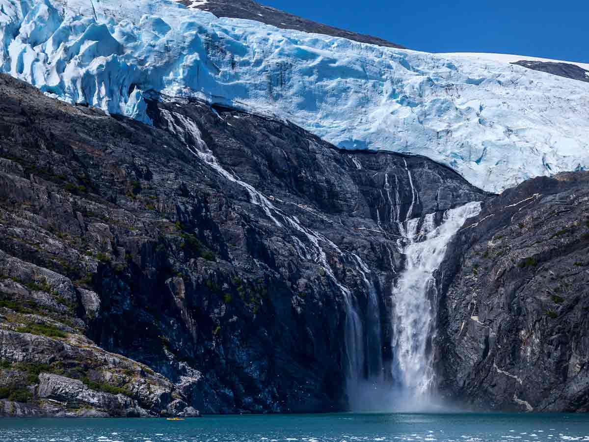 6. Blackstone Falls