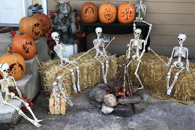 Do: Display Skeletons Enjoying Life