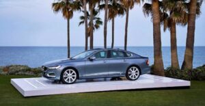 a gray 2017 volvo s60