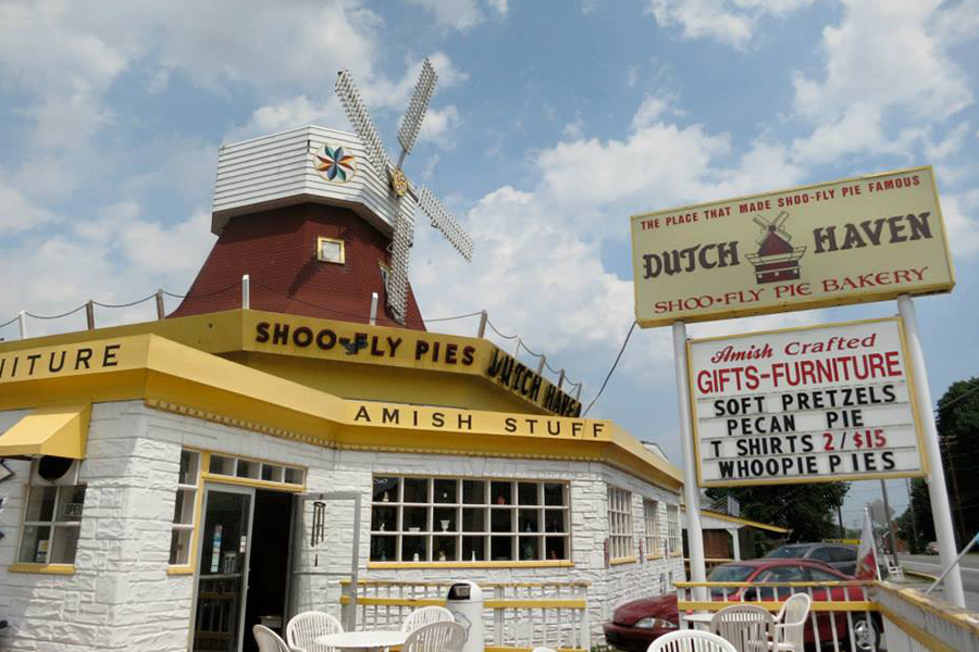 Dutch Haven Shoo-Fly Pie Bakery, Lancaster, PA