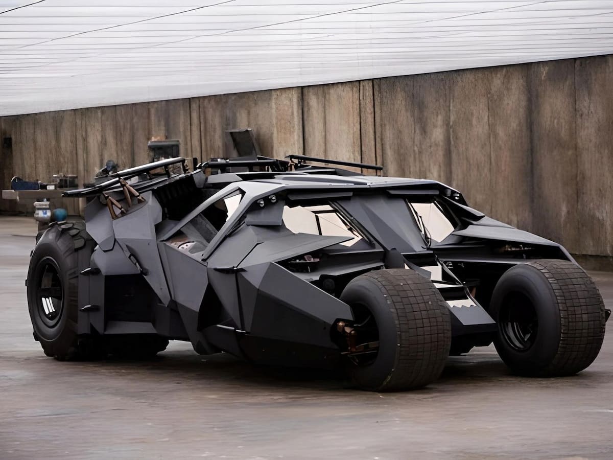 The Dark Knight "Tumbler"