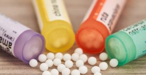 homeopathy vs holistic medicine