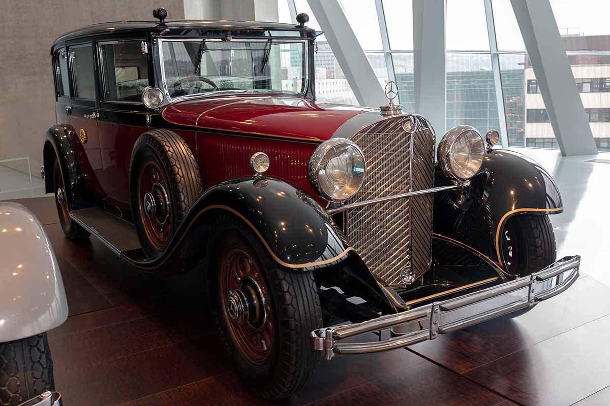 Emperor Hirohito –Mercedes 770 Grand Pullman