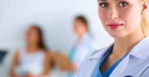 doctor explaining an abscess