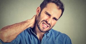 guy having pain from an abscess