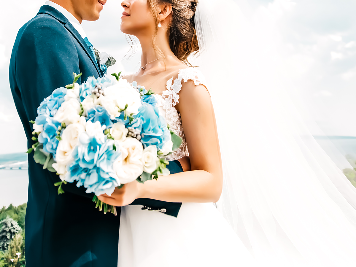 Setting Wedding Dates with Entrails