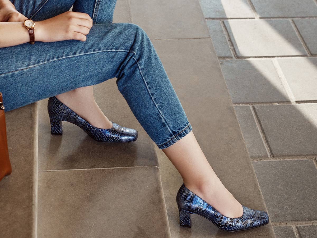 Square-Toe Heel