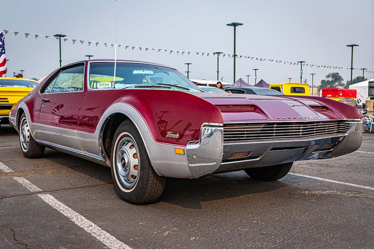 1966 Oldsmobile Toronado