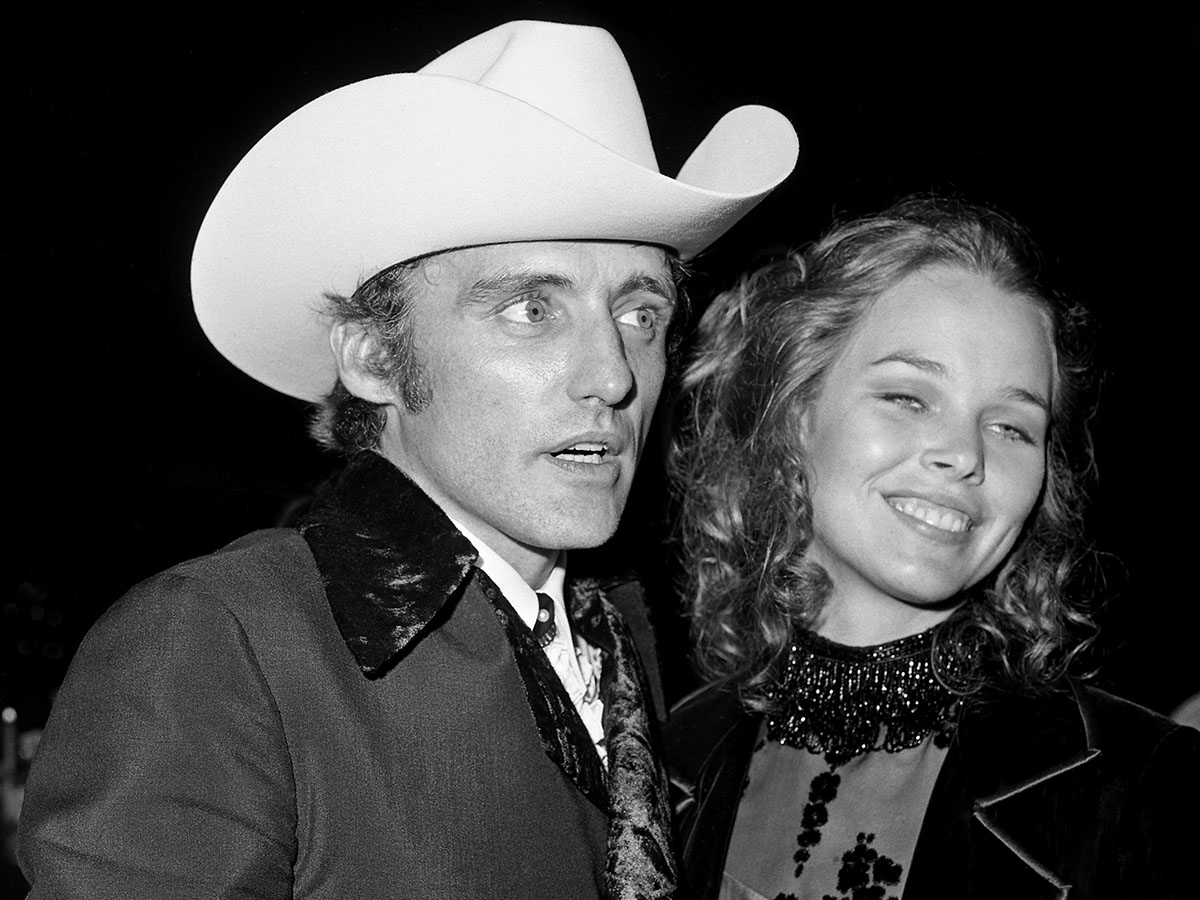 Dennis Hopper and Michelle Phillips: 9 Days