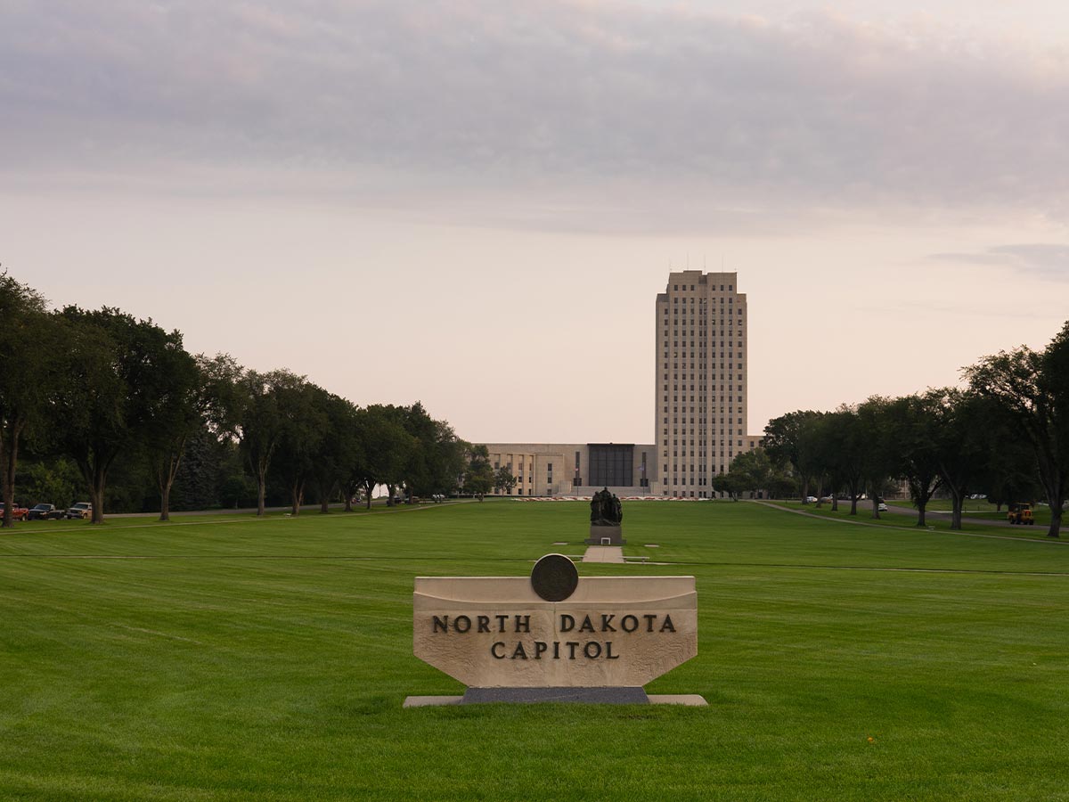 Bismarck, ND (pop. 72,417)