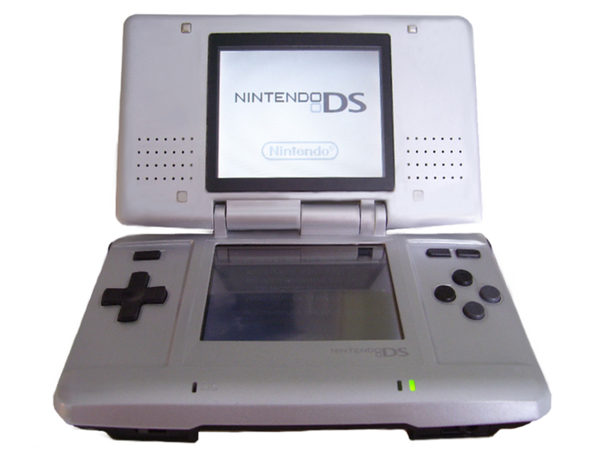 Nintendo DS (2004)