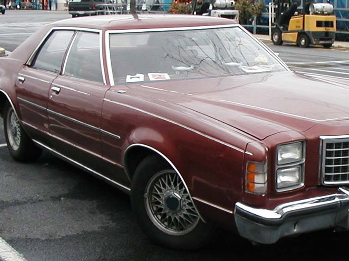 1977 Ford LTD II