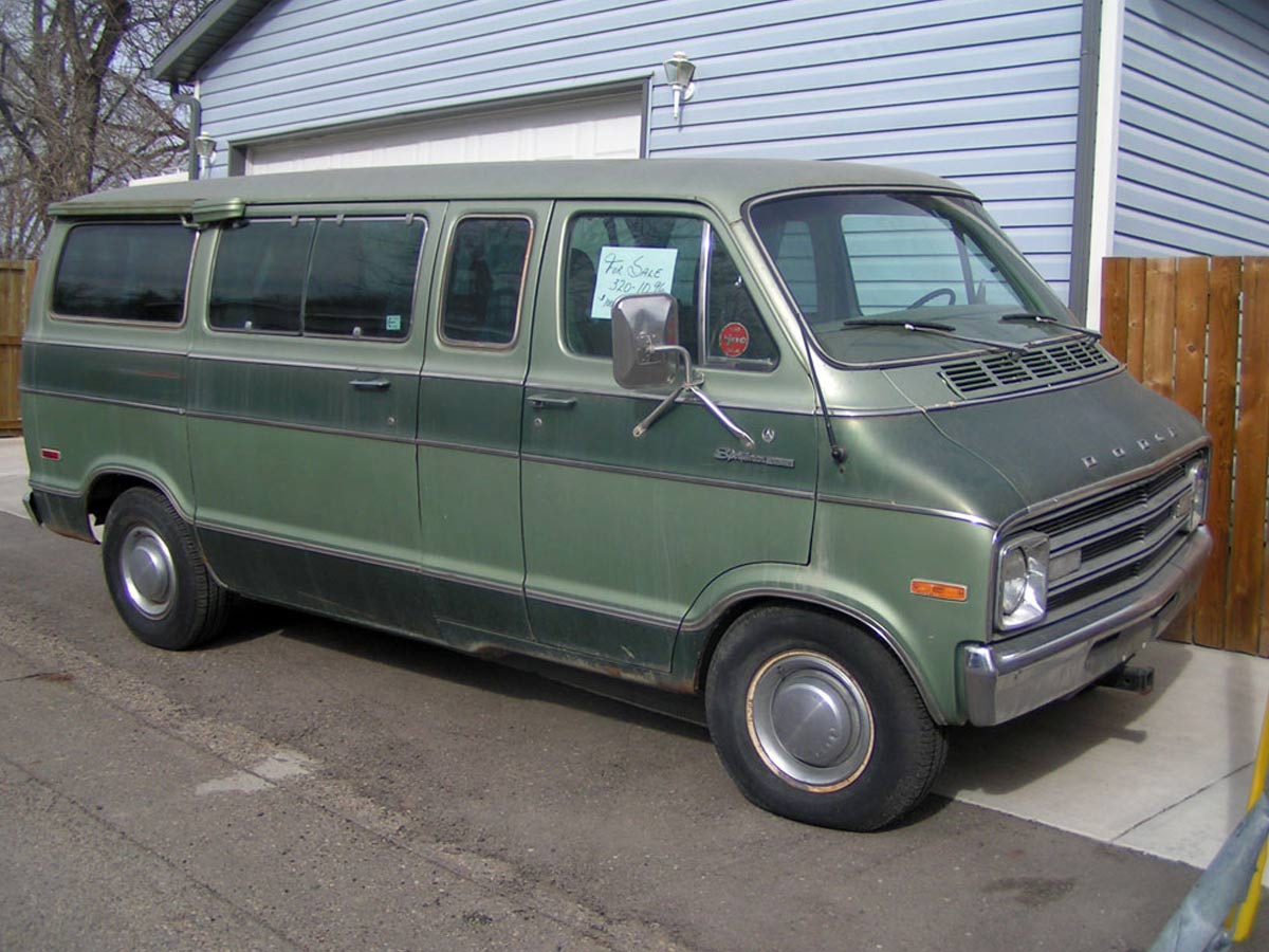 1975 Dodge Ram Van