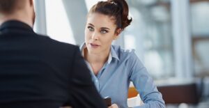 recruiter vs headhunter