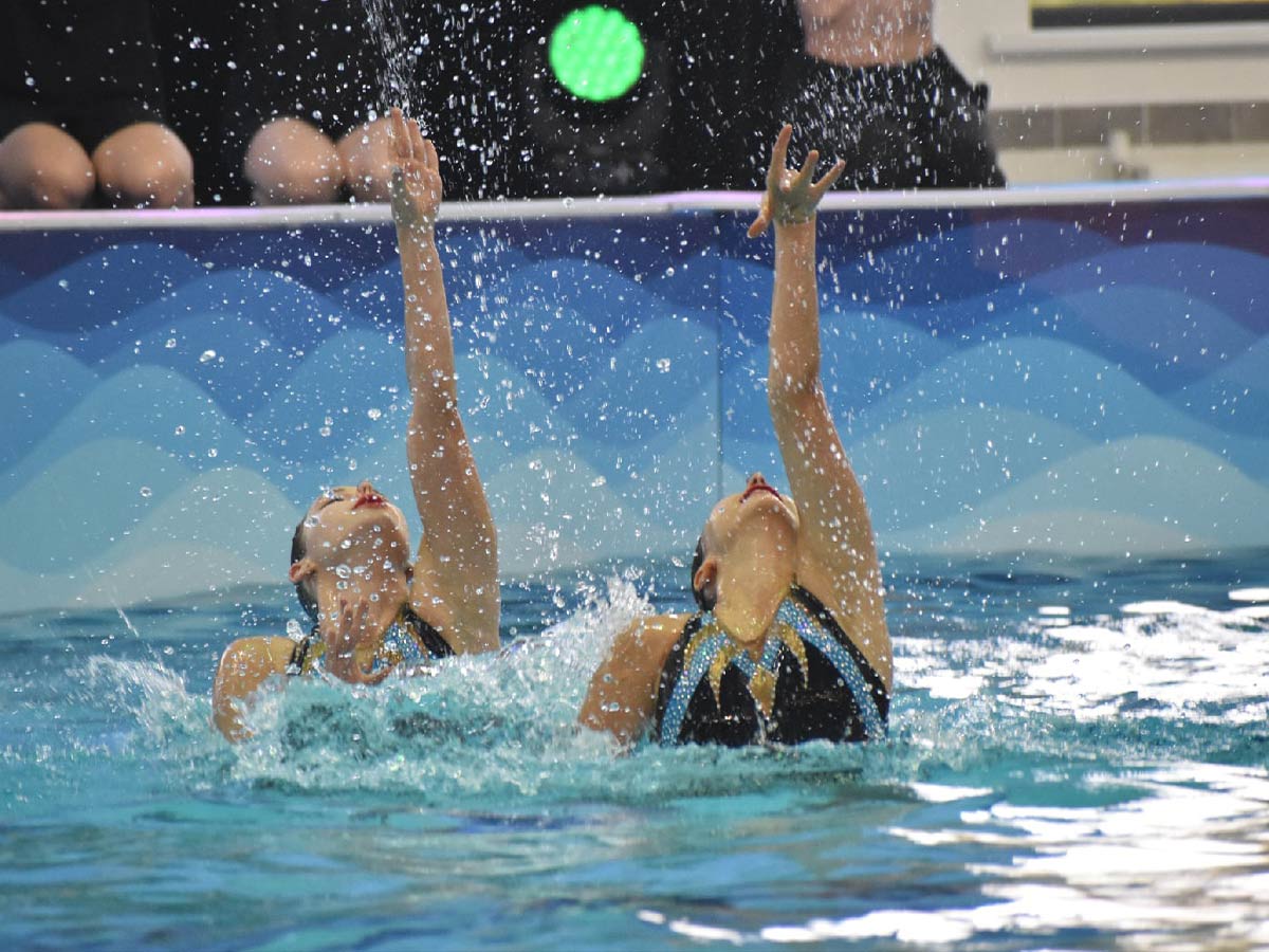 Synchronized Swimming