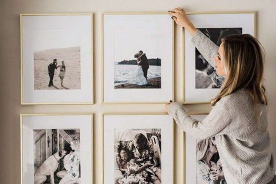Clean hanging décor