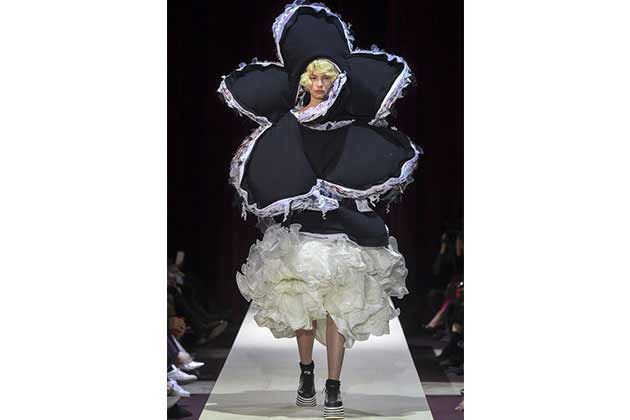 Comme Des Garcons Fall 2018