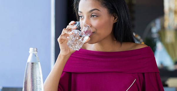 20 Signs You’re Drinking Too Much Water