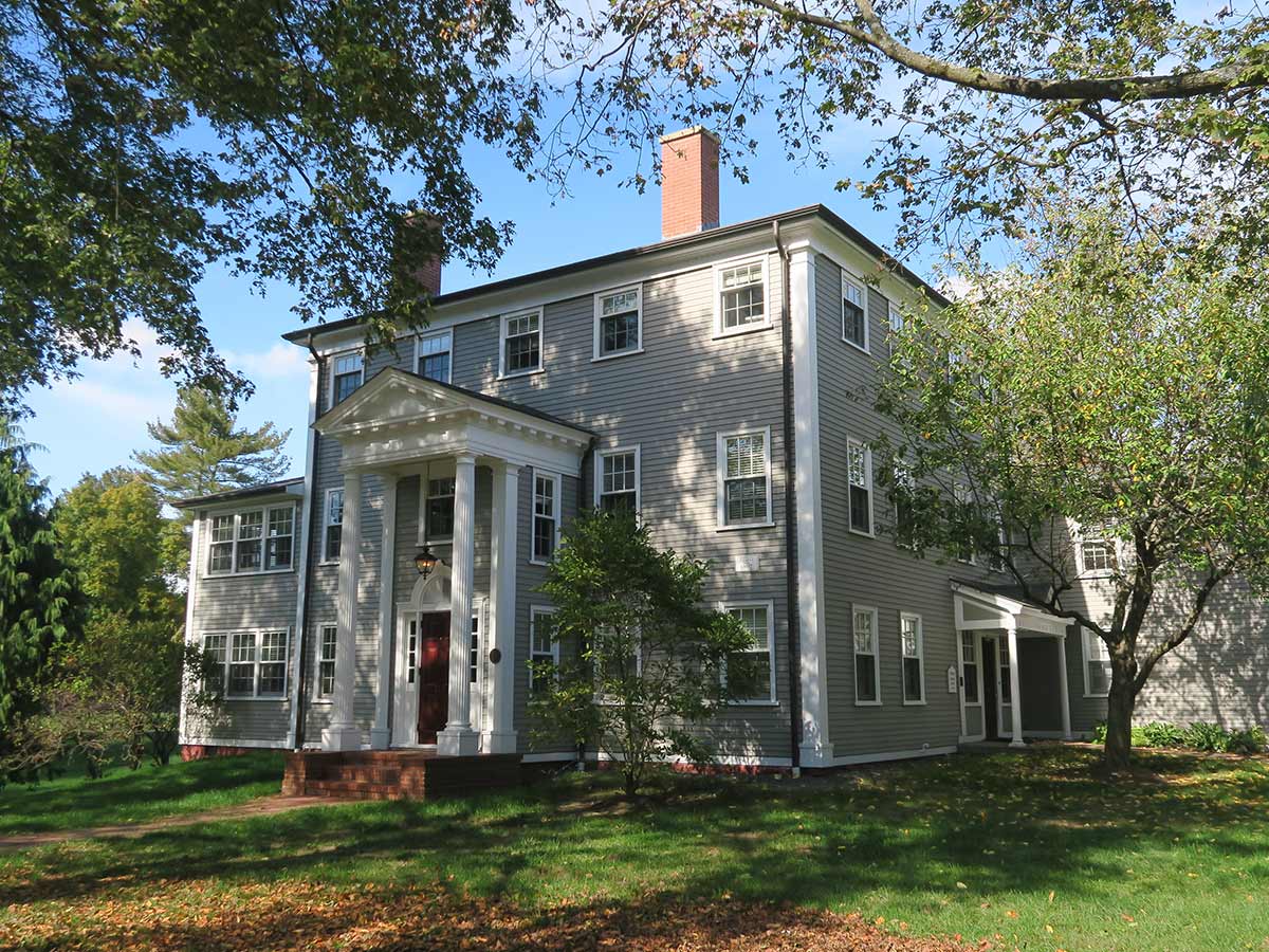 21. Weston, Massachusetts