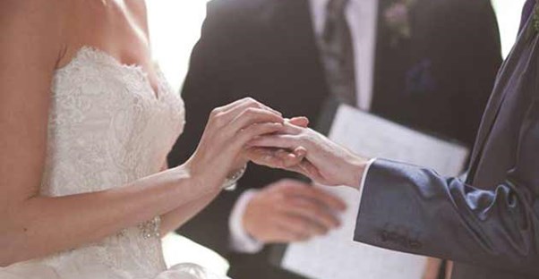 couple at wedding