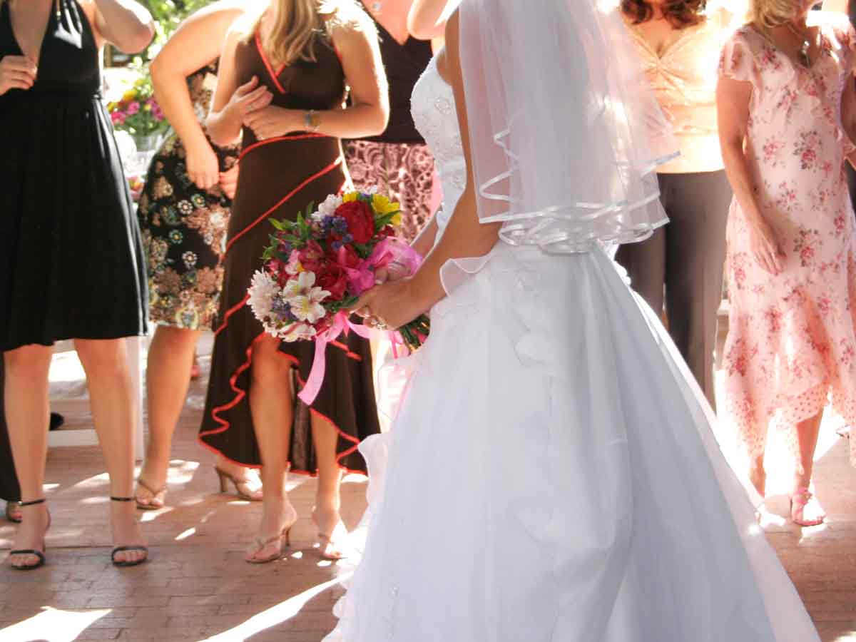 Bouquet Tosses