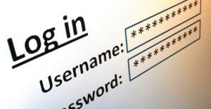 Internet banks offer bank accounts with good benefits