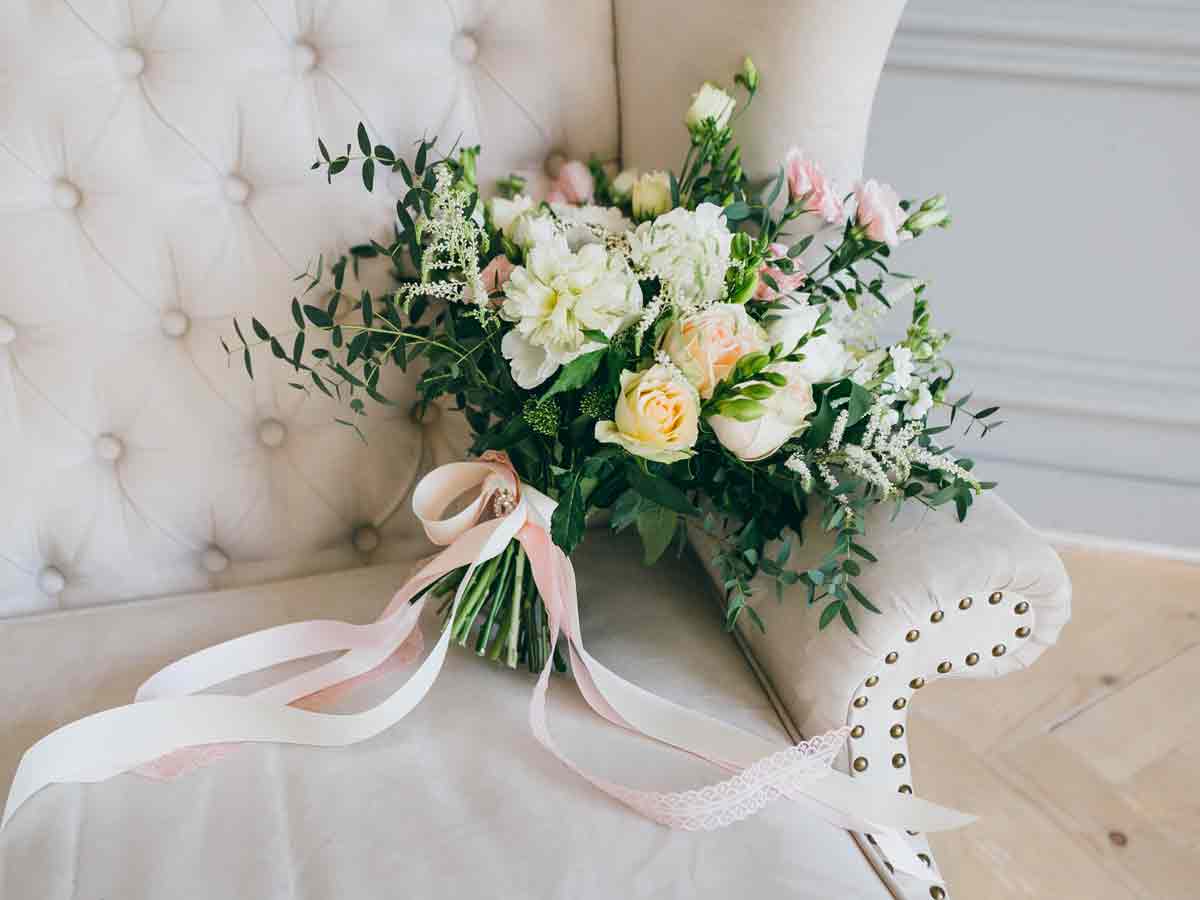 Long Ribbons in Bouquets