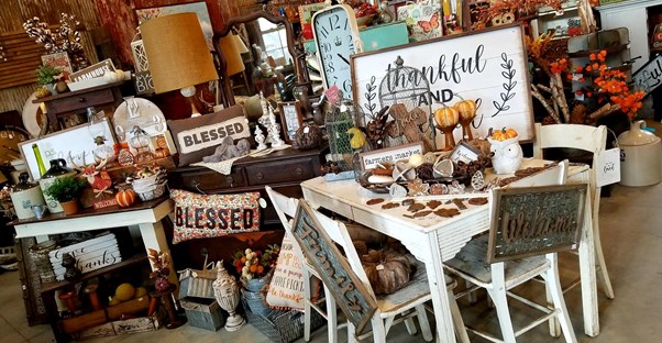 Fall Decorations at the Flea Market