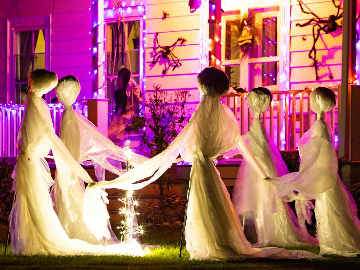 Outdoor Black Lights