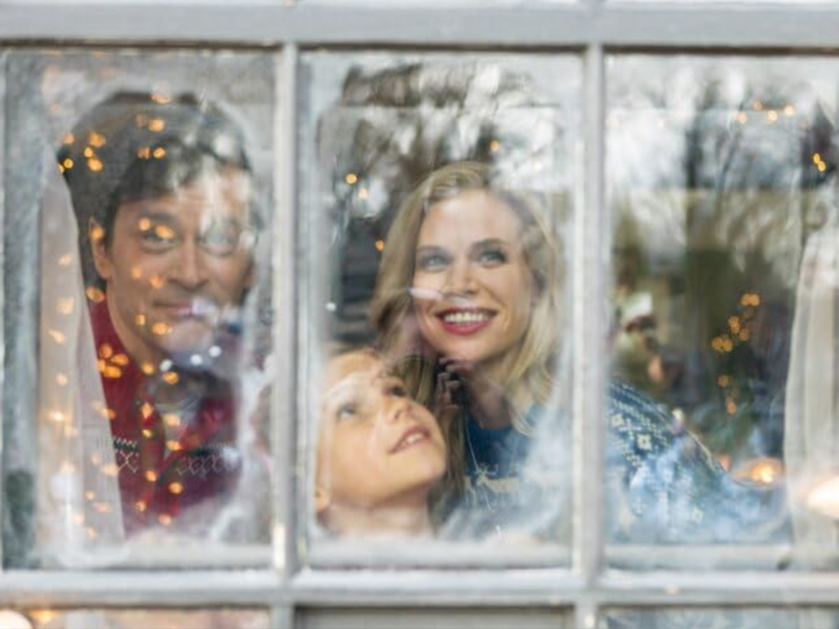 Christmas Connection (2017)